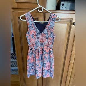 Girls XL or women’s XS dress